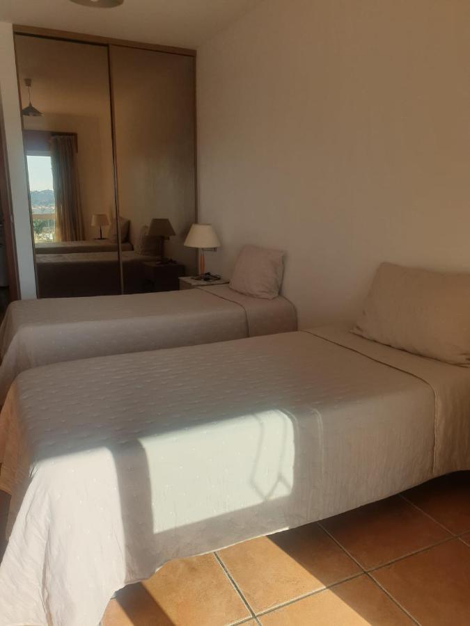 Guest House Marreiros Lagos Eksteriør billede